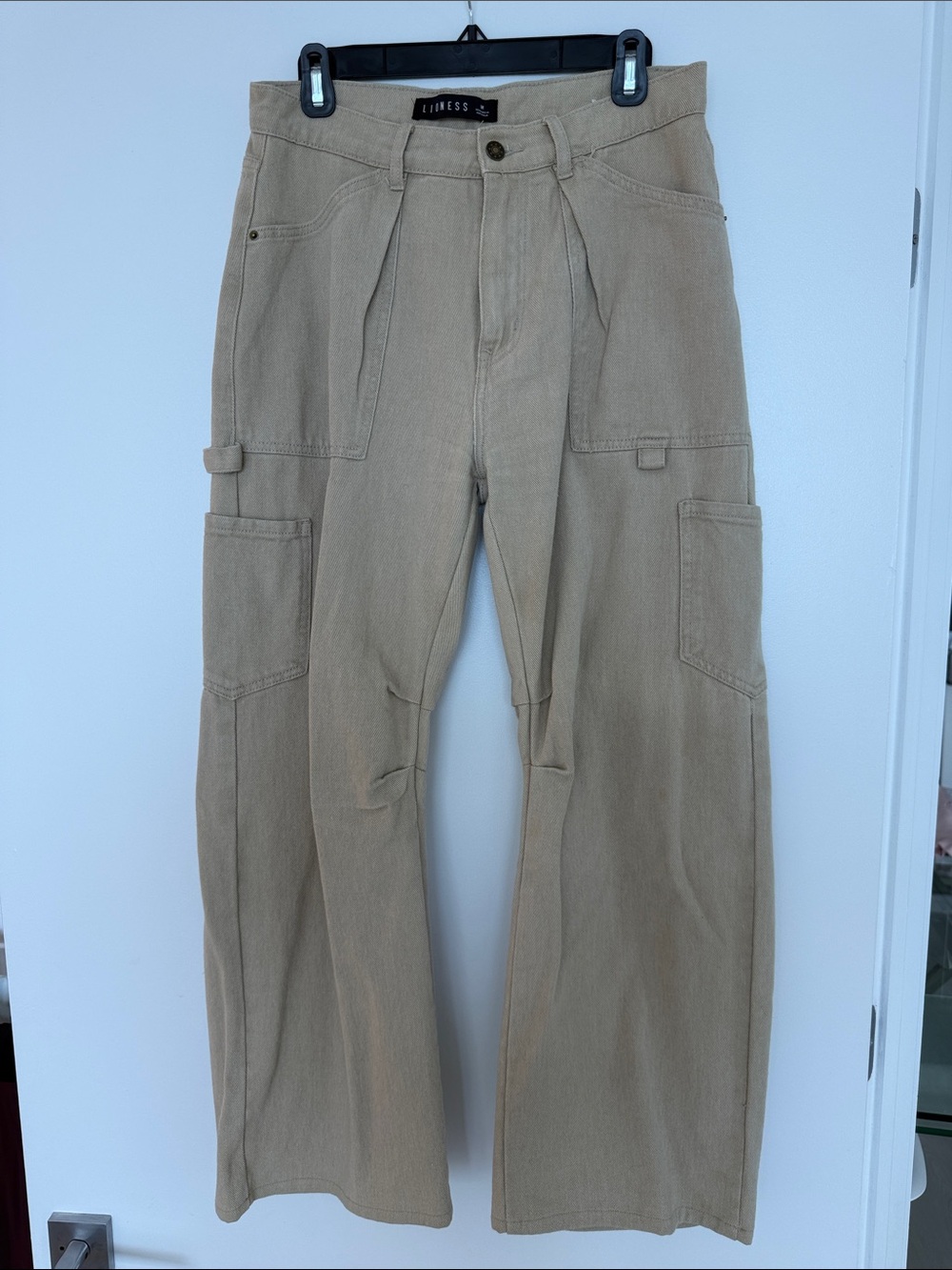Lioness Tan Baggy Cargo Pants in Size M